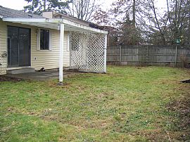 3 Bedroom Rambler House for Rent in Tacoma, WA (Photo 4 of 5)