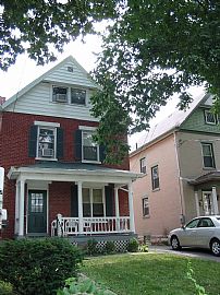 First floor of 3 story historic duplex in Norwood, OH