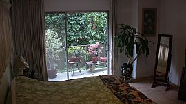 Spacious Beverly Hills Adjacent in Los Angeles, CA (Photo 3 of 6)