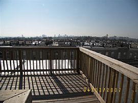 BEAUTIFUL TOWNHOUSE in Baltimore, MD (Photo 2 of 4)