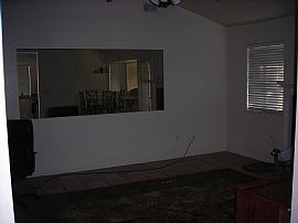 Great Location and Great Floorplan in Ceres, CA (Photo 6 of 6)