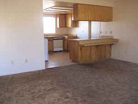Hesperia Duplex for Rent in Hesperia, CA (Photo 2 of 2)