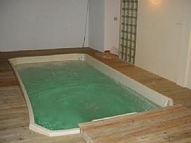 Stately Colonial Five Bedroom Home in Gurnee, IL (Photo 5 of 6)