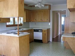 Live in Southern Charm in Milford, MI (Photo 2 of 3)