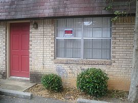 Villa Royale Condonimum in Hapeville, GA (Photo 2 of 6)