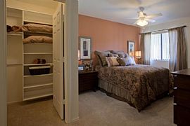 Luxurious apartment homes in Oro Valley, AZ (Photo 4 of 6)