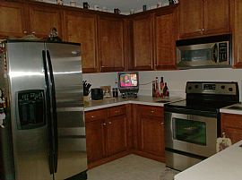 LARGE LOT, LARGE ROOMS IN HOSCHTON! in Hoschton, GA (Photo 3 of 6)