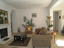 LUXURIOUS SPACIOUS GATED HOUSE in Beaumont, CA (Photo 3 of 6)