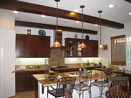 LUXURIOUS SPACIOUS GATED HOUSE in Beaumont, CA (Photo 5 of 6)