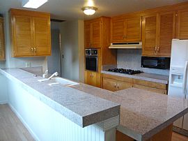 Glenwood - San Rafael - Ranch Style-Exec in San Rafael, CA (Photo 5 of 5)