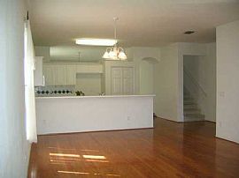 Gated, Nice SF House with Big Comm. Pool in Winter Springs, FL (Photo 2 of 5)