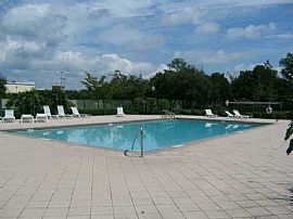 Gated, Nice SF House with Big Comm. Pool in Winter Springs, FL (Photo 5 of 5)