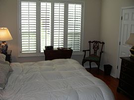 Beautiful 2 bed / 2 bath in Vinings, GA (Photo 2 of 6)