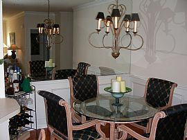 Beautiful 2 bed / 2 bath in Vinings, GA (Photo 3 of 6)