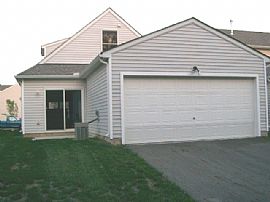 Great Family Home in Columbus, OH (Photo 2 of 2)