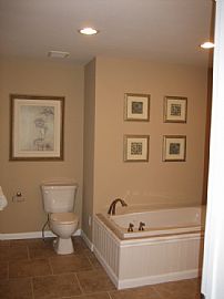 Newly Renovated SFH 6BR/3BA on Acre Lot in Westlake, OH (Photo 4 of 6)