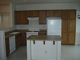 Beautiful house super close to schools in North Las Vegas, NV