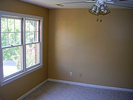 Lytchfield Townhome w/ Garage in Winston Salem, NC (Photo 5 of 6)