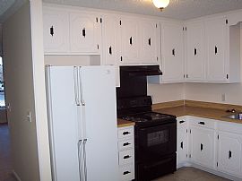 Lovely 2 BR Townhome for lease  in Nashville, TN (Photo 3 of 3)