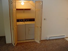 Spacious, affordable townhome in Tacoma, WA (Photo 6 of 6)