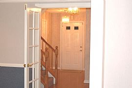 3br - 4 full bath Luxury Townhouse in Silver Spring, MD (Photo 2 of 6)