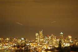 Superb 3 bed 2 bath in Ideal Building  in Wallingford, WA (Photo 3 of 6)