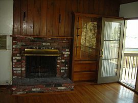 Home With Commanding View in Glendale, CA (Photo 6 of 6)