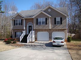 Spacious single family house in Lithia Springs, GA