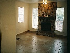 Townhome- 2 BR  2 1/2 bath Quiet & Nice! in El Paso, TX (Photo 5 of 6)