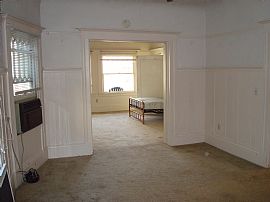 2512 I Street in Sacramento, CA (Photo 6 of 6)