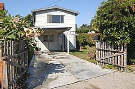 4 bedroom home near University in Santa Cruz, CA
