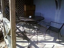 900 sq. ft. Studio Apt. Close to U.T.  in Knoxville, TN (Photo 5 of 6)