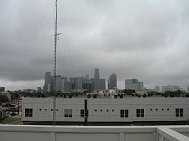 Contemporary Condo. No Credit Checks!! in Dallas, TX (Photo 6 of 6)