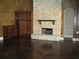 Roman Style Luxury. No Credit Checks!! in Cedar Hill, TX (Photo 3 of 6)