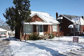 North Oak Park Single Family Home in Oak Park, MI