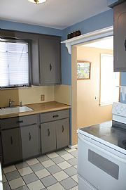 North Oak Park Single Family Home in Oak Park, MI (Photo 6 of 6)