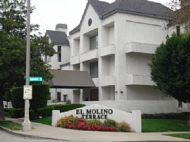 Prime Location, Furnished Condo, No HOA! in Pasadena, CA (Photo 2 of 6)