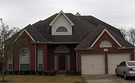Must See House, Excellent Loc, Upgrades in Sugar Land, TX
