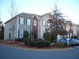 GORGEOUS 3 BDRM/ 2.5 BATH TOWNHOUSE (Alp in Alpharetta, GA