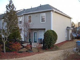 GORGEOUS 3 BDRM/ 2.5 BATH TOWNHOUSE (Alp in Alpharetta, GA (Photo 2 of 3)