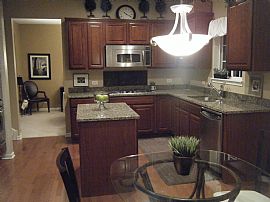 Beautiful 2 year old home in Huntley, IL (Photo 1 of 5)