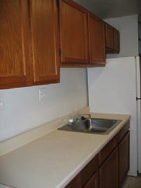 2 Bedroom Apt For Rent in Washington, DC (Photo 3 of 4)