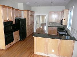 Beautiful Updated Home in Great Location in Austin, TX (Photo 4 of 6)