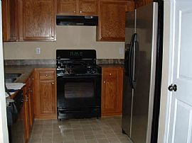 Executive, gated Townhouse in Duluth, GA (Photo 3 of 3)