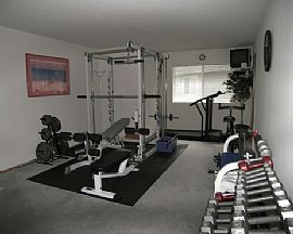 immaculate Snoqualmie Ridge Home in Snoqualmie, WA (Photo 6 of 6)