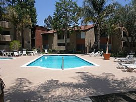 CORPORATE HOUSING CONDO W/ ALL AMENITIES in Van Nuys, CA (Photo 6 of 6)