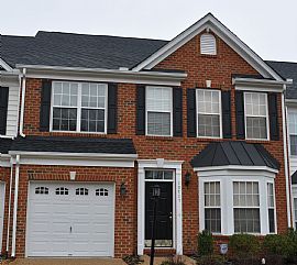 Great Townhouse in the West End in Richmond, VA
