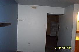 2 Bedroom Condo Great Neighborhood!!! in Willow Grove, PA