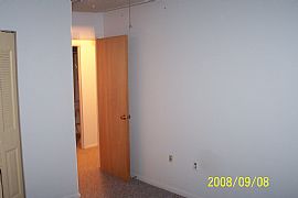 2 Bedroom Condo Great Neighborhood!!! in Willow Grove, PA (Photo 4 of 6)