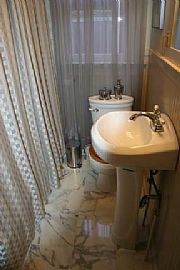 Remodeled Wash Park Bungalow in Denver, CO (Photo 5 of 5)